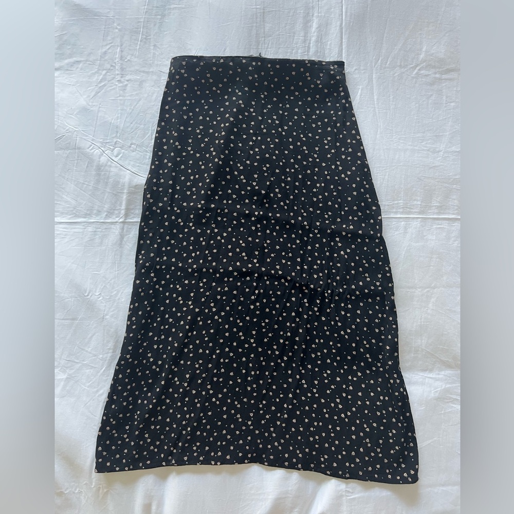 Brandy Melville Floral Maxi Skirt | one size